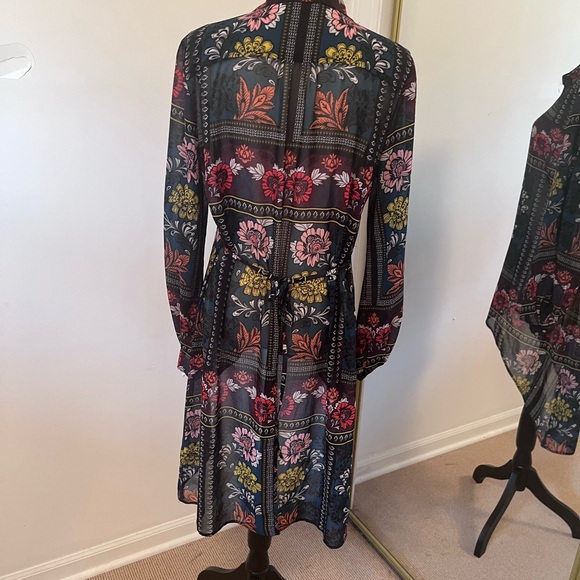 Bebe tunic - Picture 3 of 4